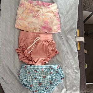 SOLD‼️Kids 3-Pack Ruffle & Tie Waist Shorts - Pink, Tie-Dye, Blue Gingham